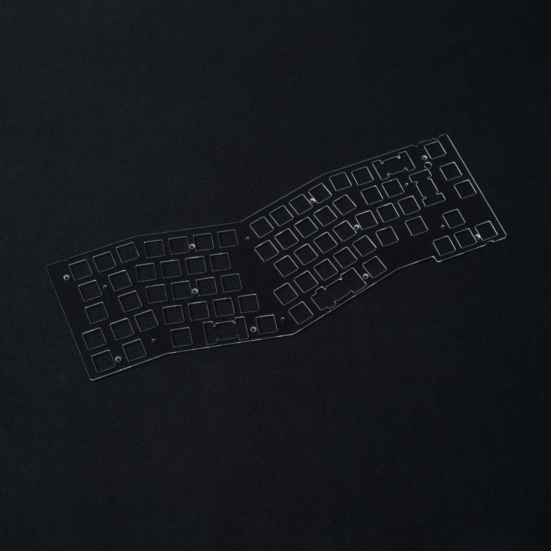 V8 PC Plate - Image 2
